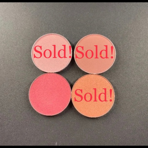 M.A.C Refill Blush - Picture 2 of 2